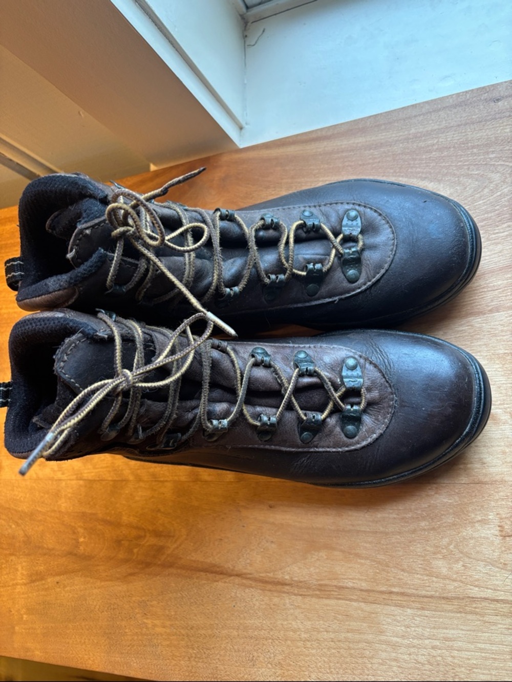 Salomon leather boots - Picture 3 of 5